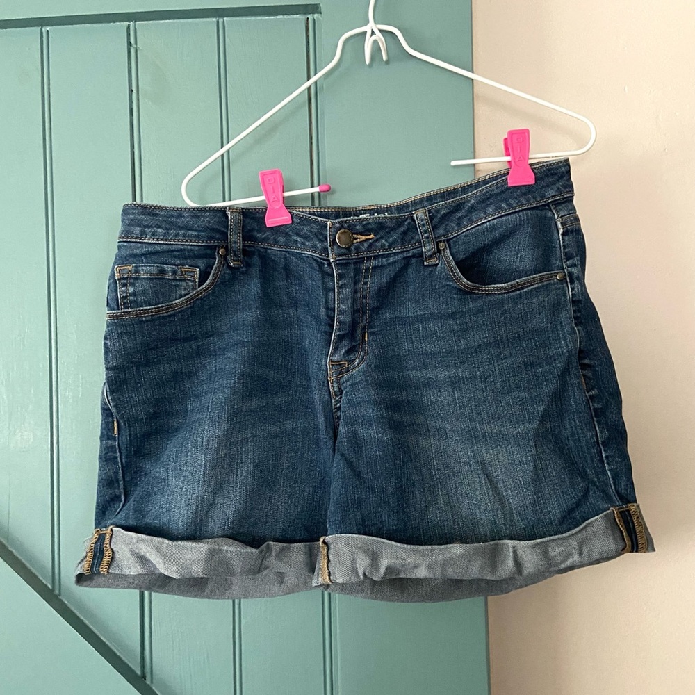 Apt. 9 Women’s Blue Jean Shorts Classic Style Size 10P